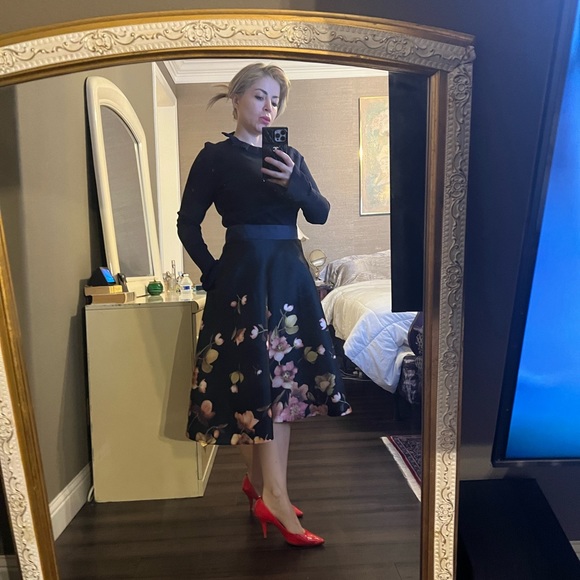 Ted Baker Seema Arboretum Knitted Bodice Floral Dress Navy Sz 4 - Picture 6 of 8